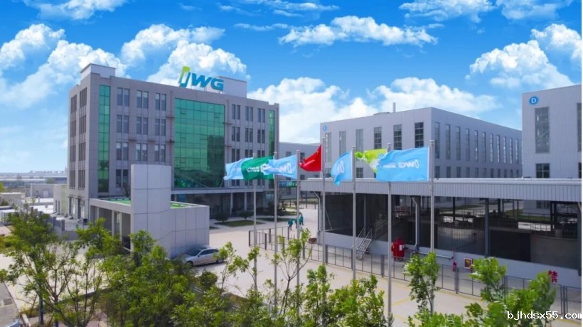 1764685877898336.jpg 4.jpg